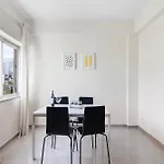 Matinhos House * Faro