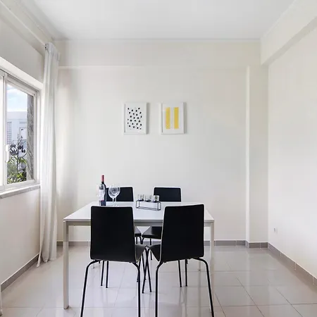 Matinhos House * Φάρο